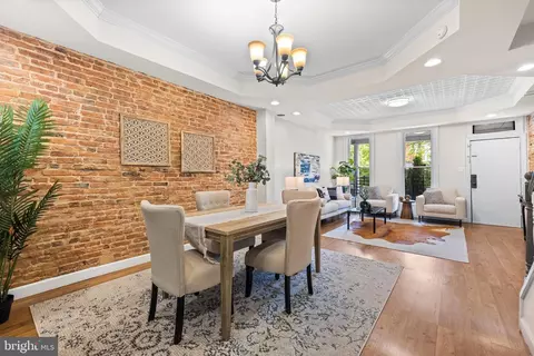 Dining - 326 E 28th St, Baltimore, MD 21218 photo 3 of 4