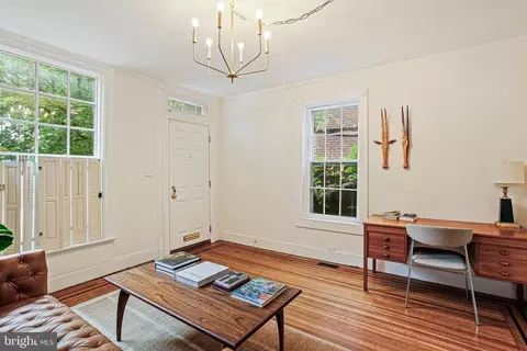 Entry Way - 109 E Montgomery St, Baltimore, MD 21230 photo 1 of 3