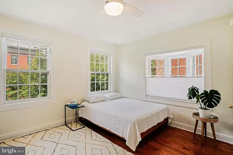 Bedroom - 109 E Montgomery St, Baltimore, MD 21230 photo 2 of 3