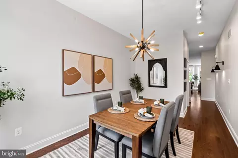 Dining - 417 E 22nd St, Baltimore, MD 21218 photo 3 of 4