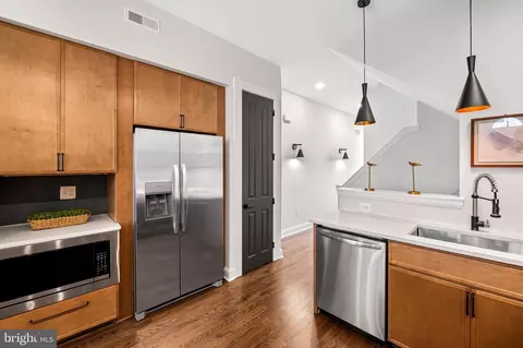 Kitchen - 417 E 22nd St, Baltimore, MD 21218 photo 10 of 12