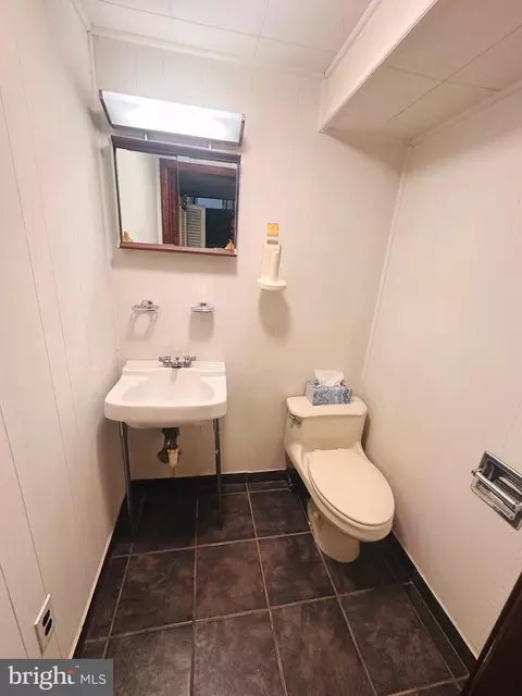 4302 Elderon Ave, Baltimore, MD 21215 photo 32