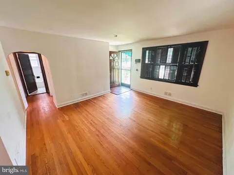 4302 Elderon Ave, Baltimore, MD 21215 photo 9