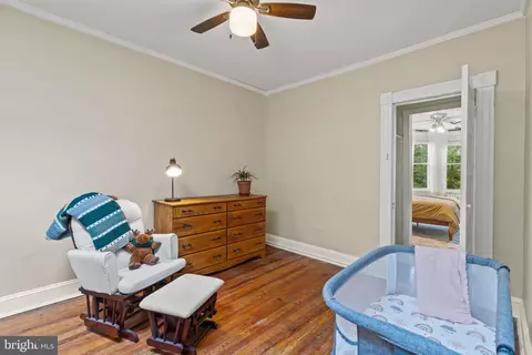 Bedroom - 606 W 33rd St, Baltimore, MD 21211 photo 4 of 7