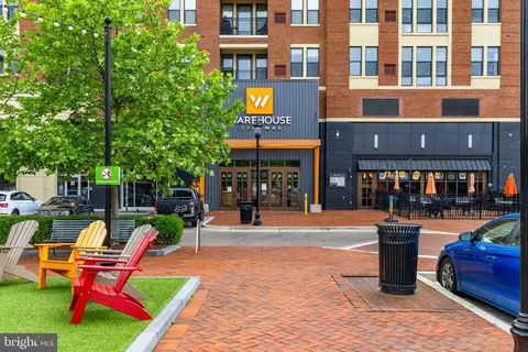 Exterior - 606 W 33rd St, Baltimore, MD 21211 photo 10 of 13