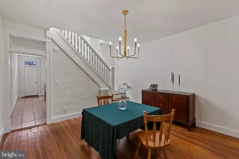 Dining - 606 W 33rd St, Baltimore, MD 21211 photo 2 of 2