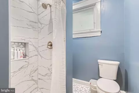 Bath - 5622 Pilgrim Rd, Baltimore, MD 21214 photo 1 of 2