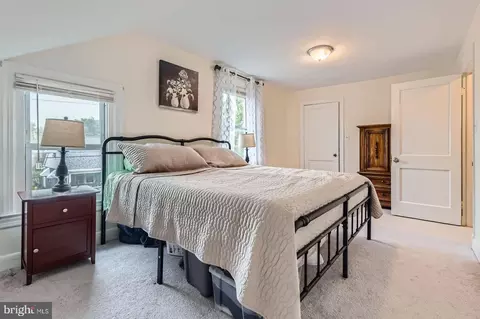 Bedroom - 5622 Pilgrim Rd, Baltimore, MD 21214 photo 6 of 9