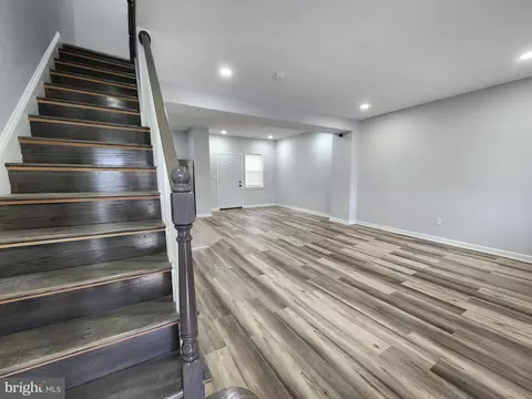 Entry Way - 29 Talbott St, Baltimore, MD 21225 photo 1 of 5