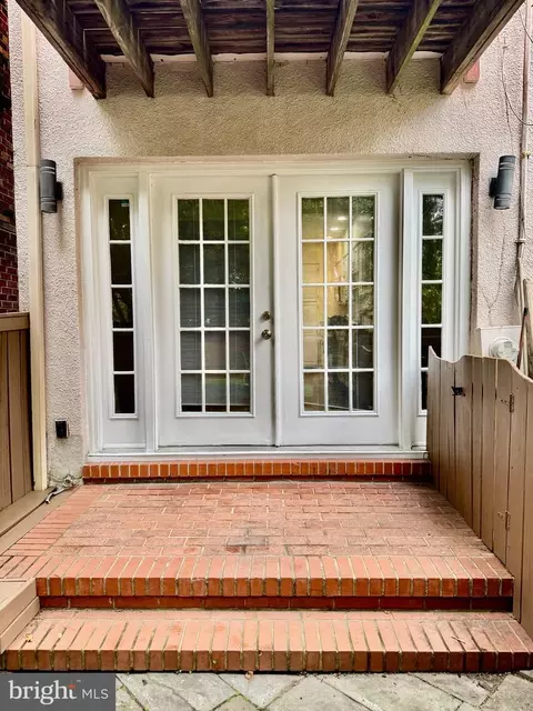 Exterior - 739 Mchenry St, Baltimore, MD 21230 photo 2 of 5