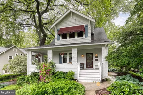 6200 Yorkshire Dr, Baltimore, MD 21212