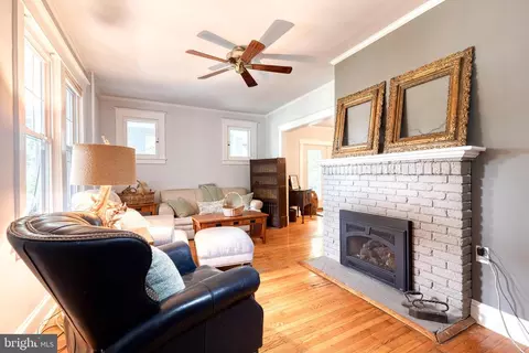 6200 Yorkshire Dr, Baltimore, MD 21212 photo 3