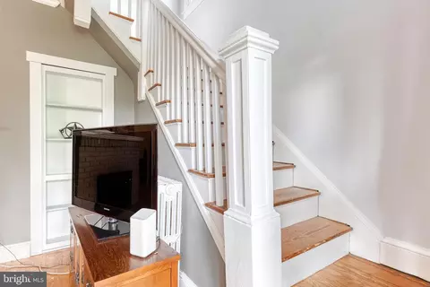 6200 Yorkshire Dr, Baltimore, MD 21212 photo 15