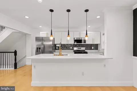 Kitchen - 2031 E Belvedere Ave, Baltimore, MD 21239 photo 1 of 2