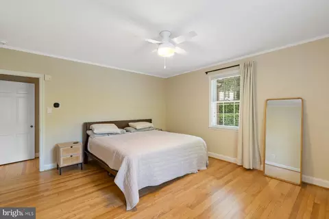 Bedroom - 130 Homeland Ave, Baltimore, MD 21212 photo 4 of 6