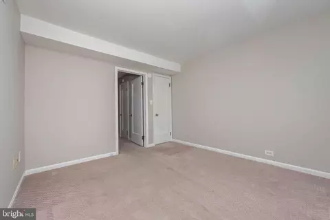 Bedroom - 37 E Wheeling St, Baltimore, MD 21230 photo 2 of 3