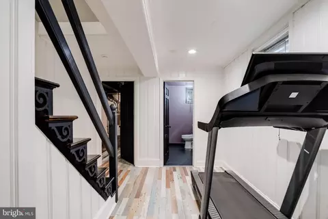 Entry Way - 101 E Highfield Rd, Baltimore, MD 21218 photo 4 of 4