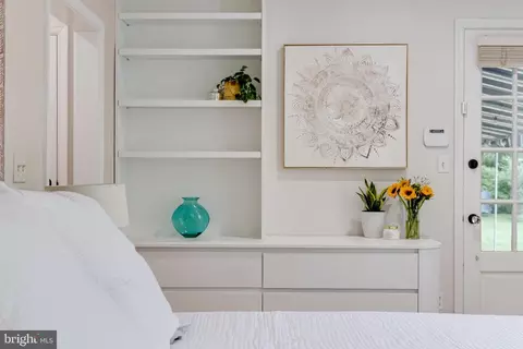 Bedroom - 101 E Highfield Rd, Baltimore, MD 21218 photo 5 of 14