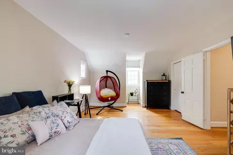 Bedroom - 101 E Highfield Rd, Baltimore, MD 21218 photo 7 of 14