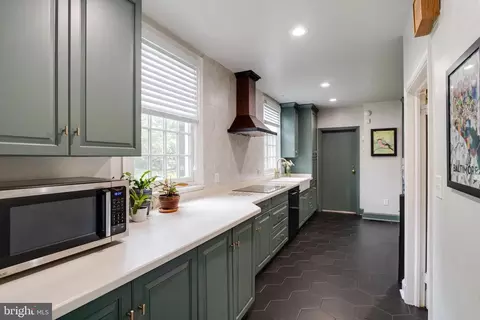 Kitchen - 101 E Highfield Rd, Baltimore, MD 21218 photo 1 of 7