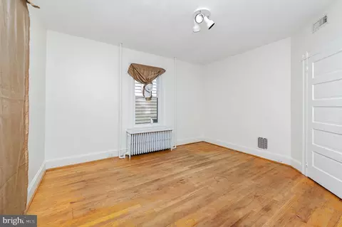 Bedroom - 4112 Marx Ave, Baltimore, MD 21206 photo 6 of 8