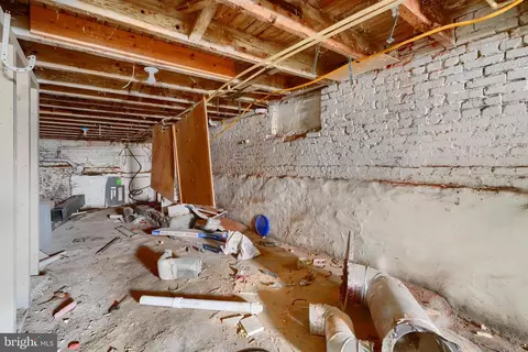 2213 E Madison St, Baltimore, MD 21205 photo 22