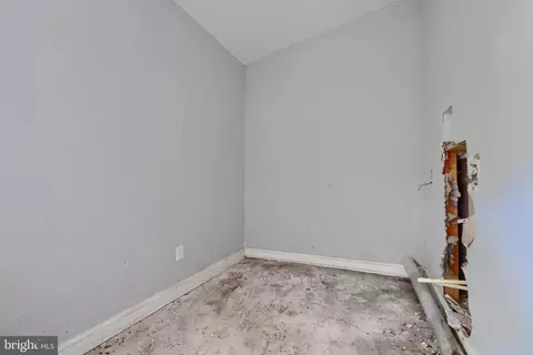 2213 E Madison St, Baltimore, MD 21205 photo 12