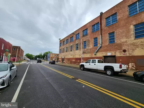 Exterior - 409 S Mount St, Baltimore, MD 21223 photo 2 of 3