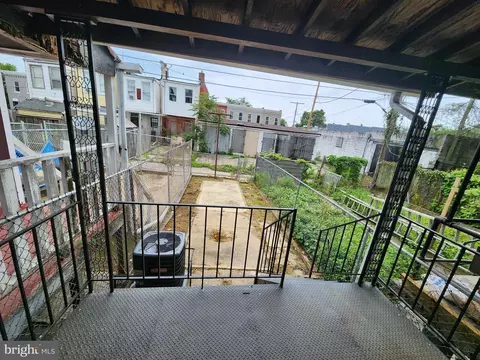 Exterior - 409 S Mount St, Baltimore, MD 21223 photo 1 of 3