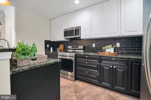 Kitchen - 4221 White Ave, Baltimore, MD 21206 photo 3 of 9