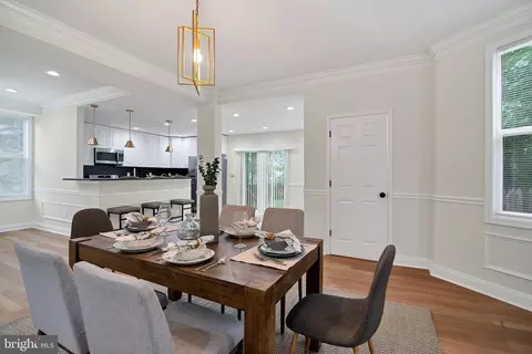 Dining - 4221 White Ave, Baltimore, MD 21206 photo 1 of 3
