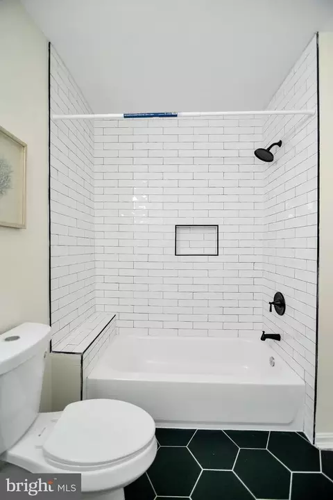 Bath - 4221 White Ave, Baltimore, MD 21206 photo 2 of 13