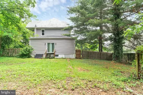 Exterior - 4221 White Ave, Baltimore, MD 21206 photo 4 of 8