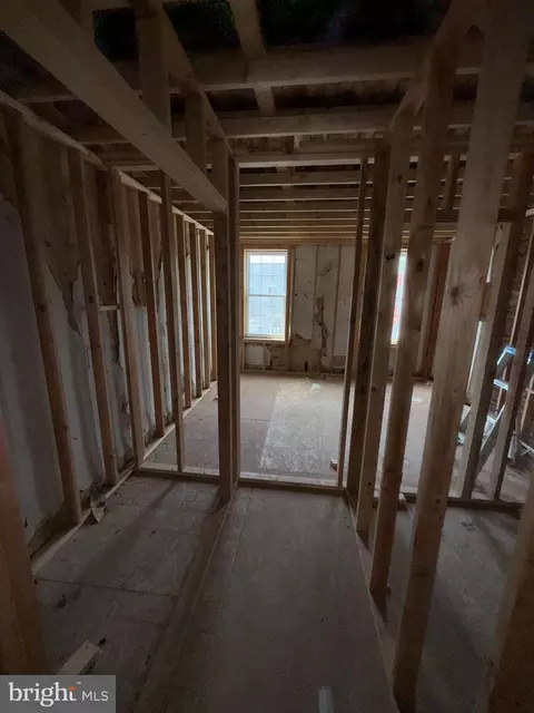 Entry Way - 2324 E Madison St, Baltimore, MD 21205 photo 7 of 12