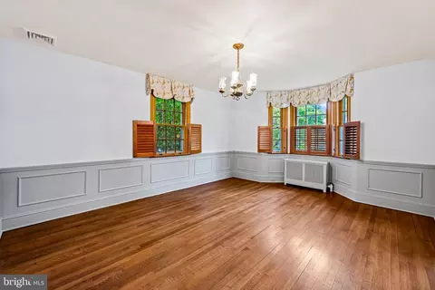 320 Tunbridge Rd, Baltimore, MD 21212 photo 12