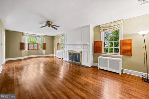320 Tunbridge Rd, Baltimore, MD 21212 photo 10