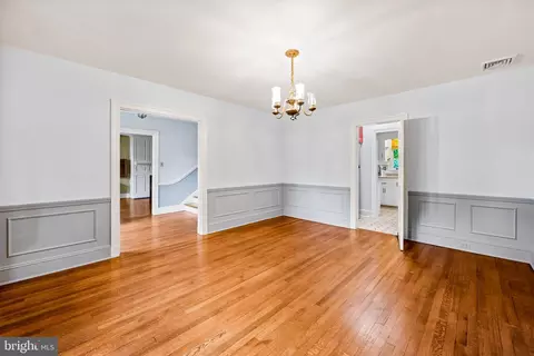 320 Tunbridge Rd, Baltimore, MD 21212 photo 14