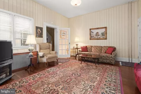 915 Stiles St, Baltimore, MD 21202 photo 6