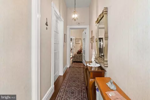 915 Stiles St, Baltimore, MD 21202 photo 3