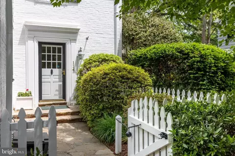 114 Bellemore Rd, Baltimore, MD 21210 photo 3