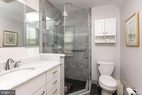 114 Bellemore Rd, Baltimore, MD 21210 photo 28