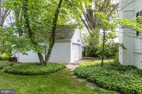 114 Bellemore Rd, Baltimore, MD 21210 photo 48