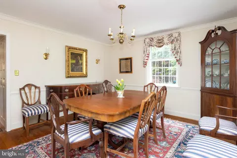 114 Bellemore Rd, Baltimore, MD 21210 photo 11