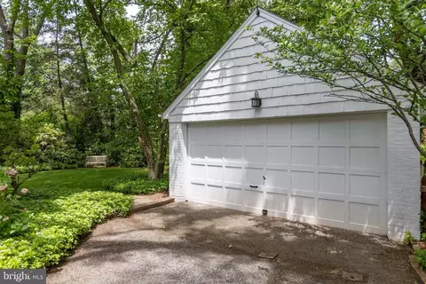 114 Bellemore Rd, Baltimore, MD 21210 photo 49