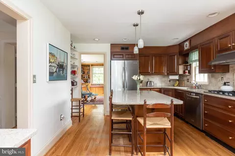 114 Bellemore Rd, Baltimore, MD 21210 photo 14
