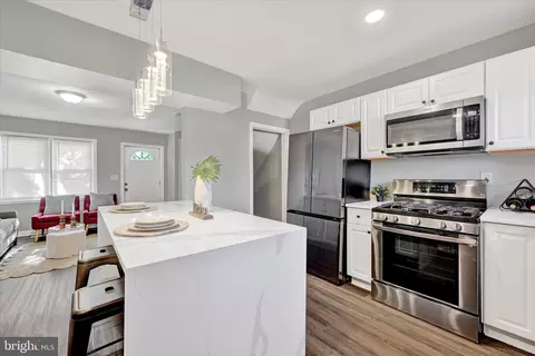 Kitchen - 1076 Tunbridge Rd, Baltimore, MD 21212 photo 2 of 2