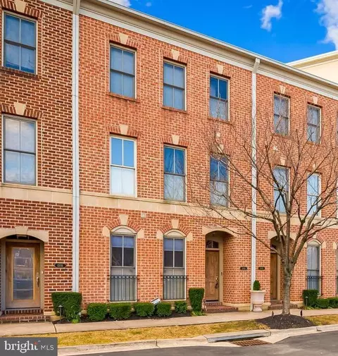 1203 Dockside Cir, Baltimore, MD 21224