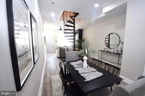 2116 E Hoffman St, Baltimore, MD 21213 photo 1