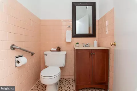 2638 E Baltimore St, Baltimore, MD 21224 photo 9