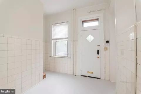 2638 E Baltimore St, Baltimore, MD 21224 photo 10